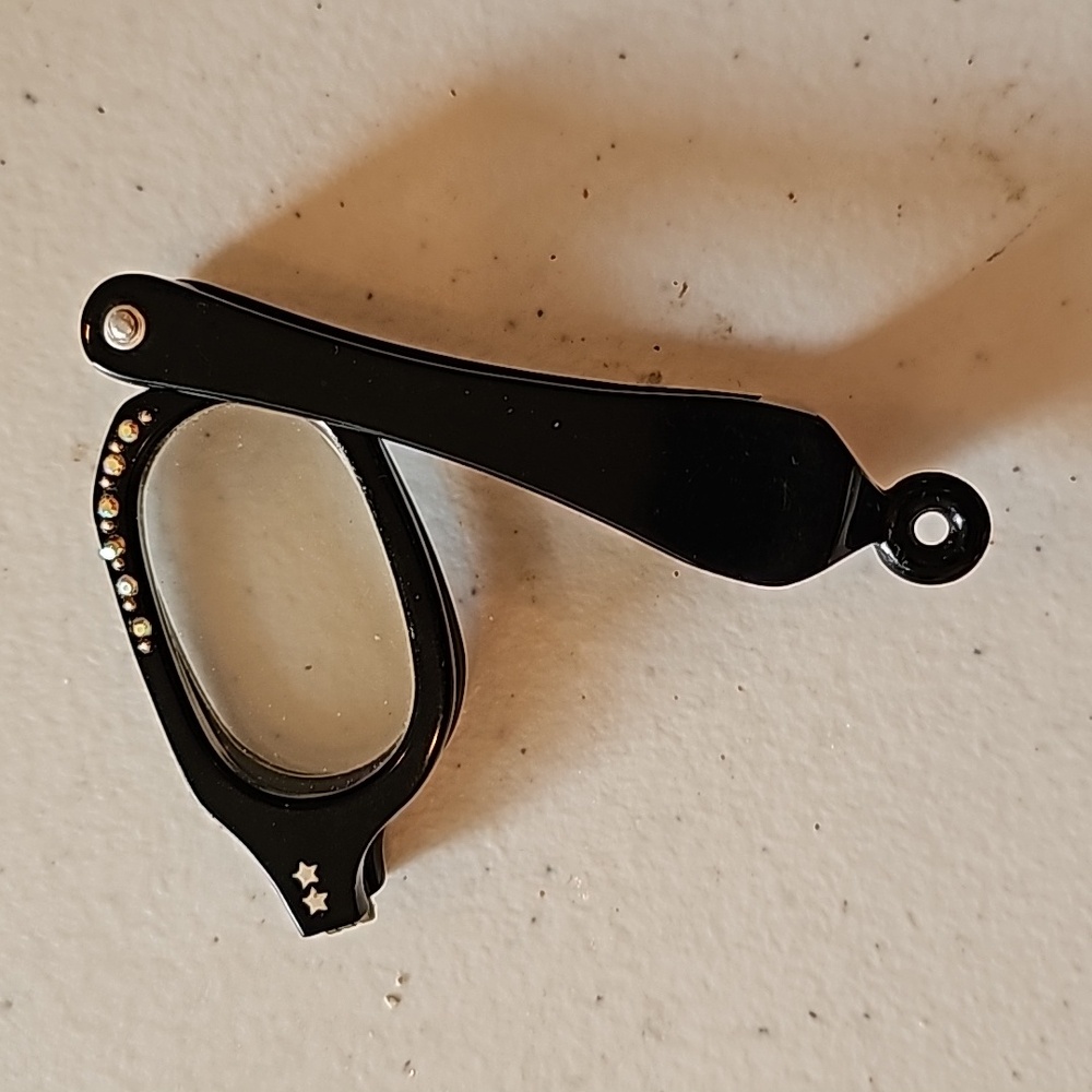 VINTAGE Reading Glasses